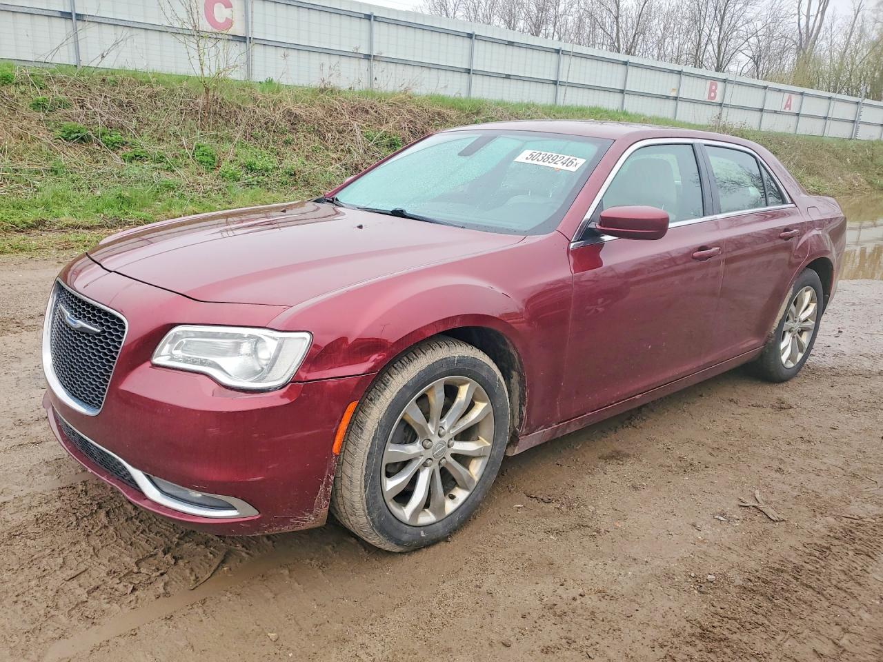 Salvage Chrysler 300 Image