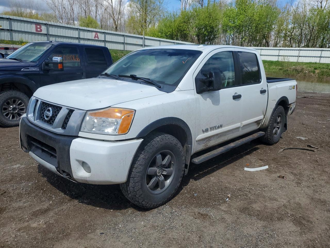 Salvage Nissan Titan Image
