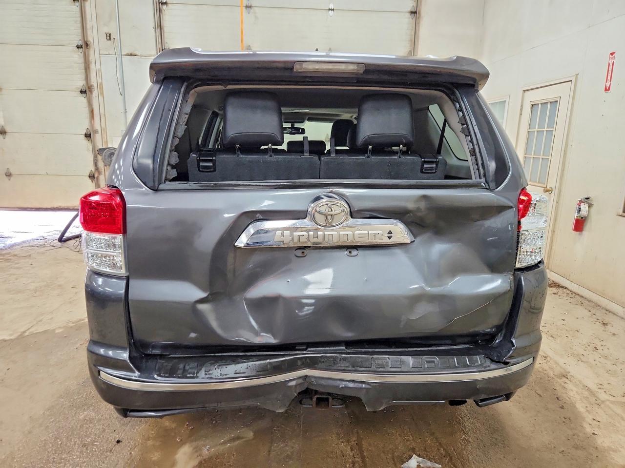 Toyota 4Runner Limited