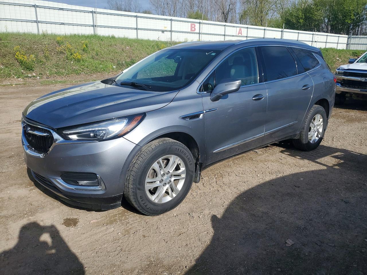 Salvage Buick Enclave Image