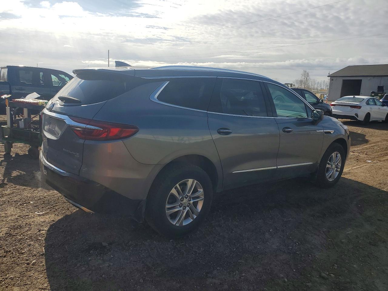 Buick Enclave Essence