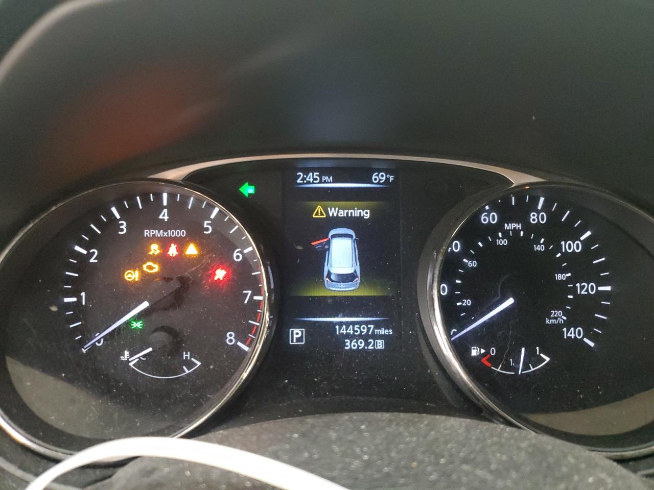 Nissan Rogue S