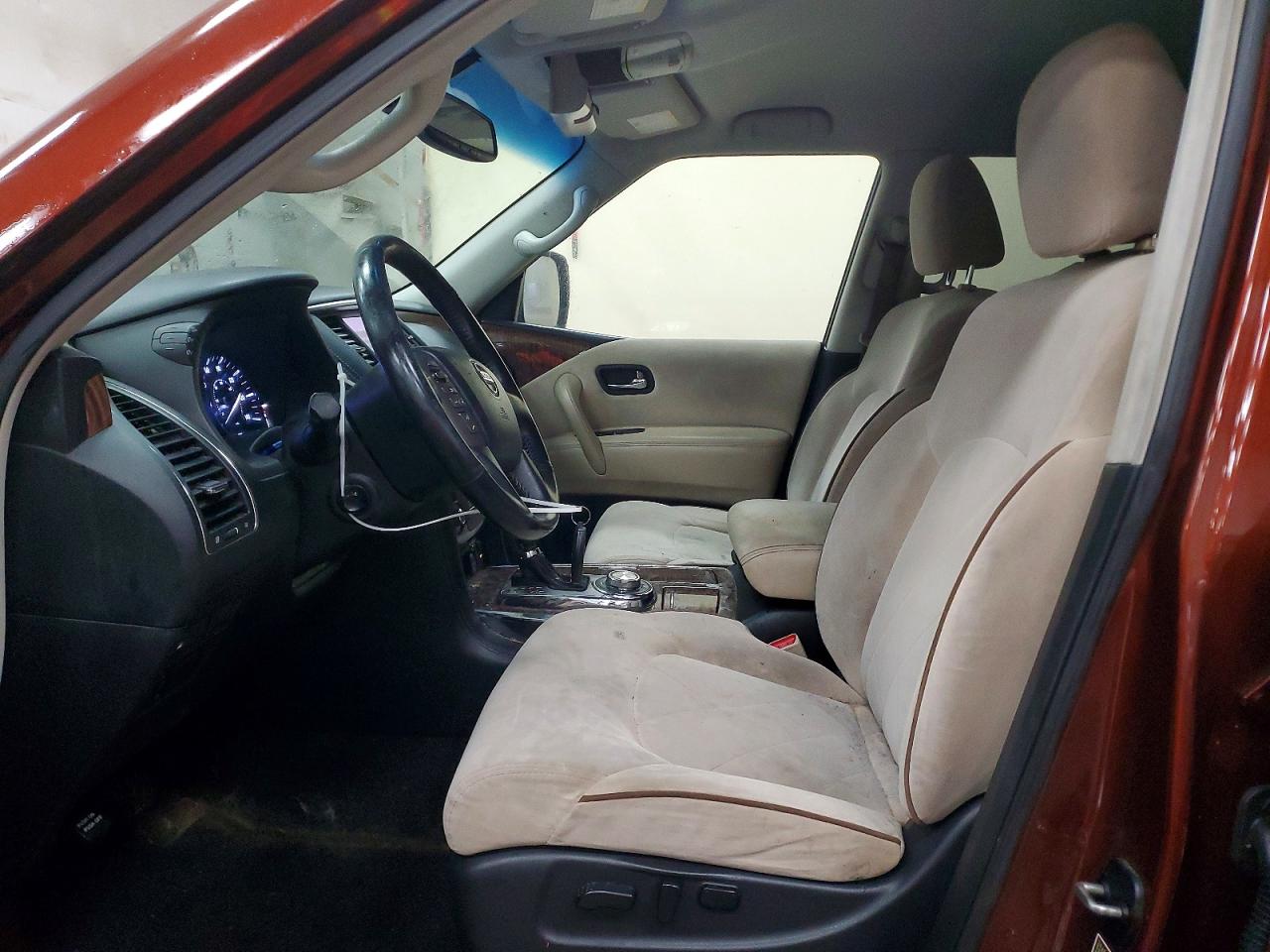 Nissan Armada Sv