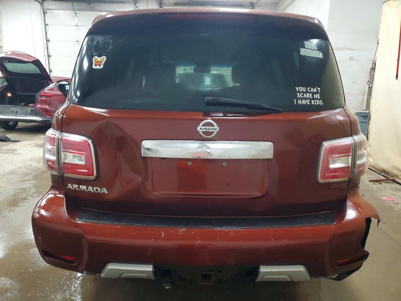 Nissan Armada Sv