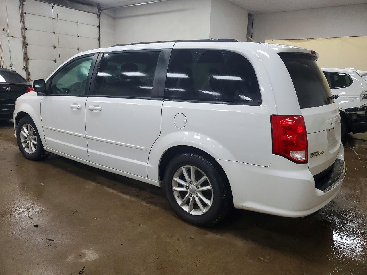 Dodge Caravan Sxt