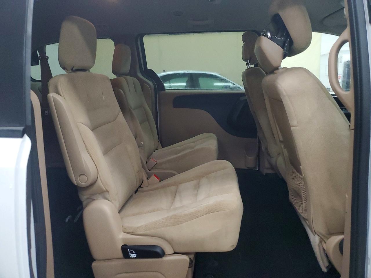 Dodge Caravan Sxt