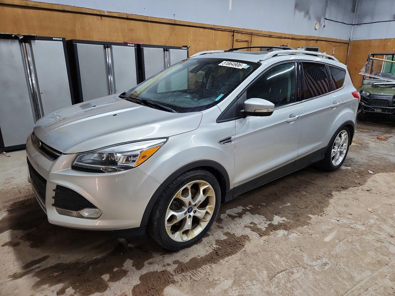 Salvage Ford Escape Image