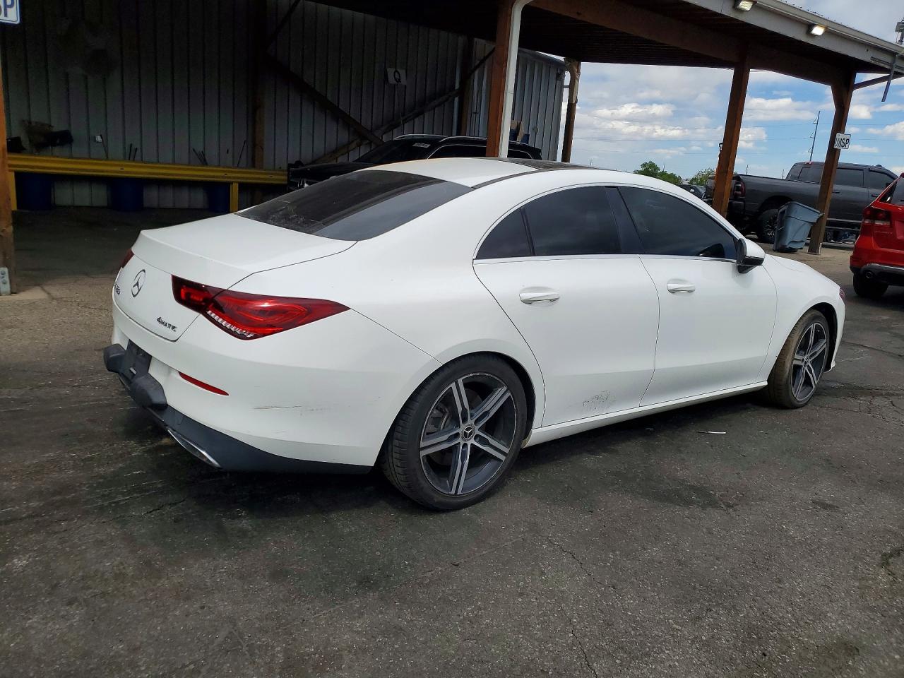 Mercedes-Benz Cla-class 250 4matic