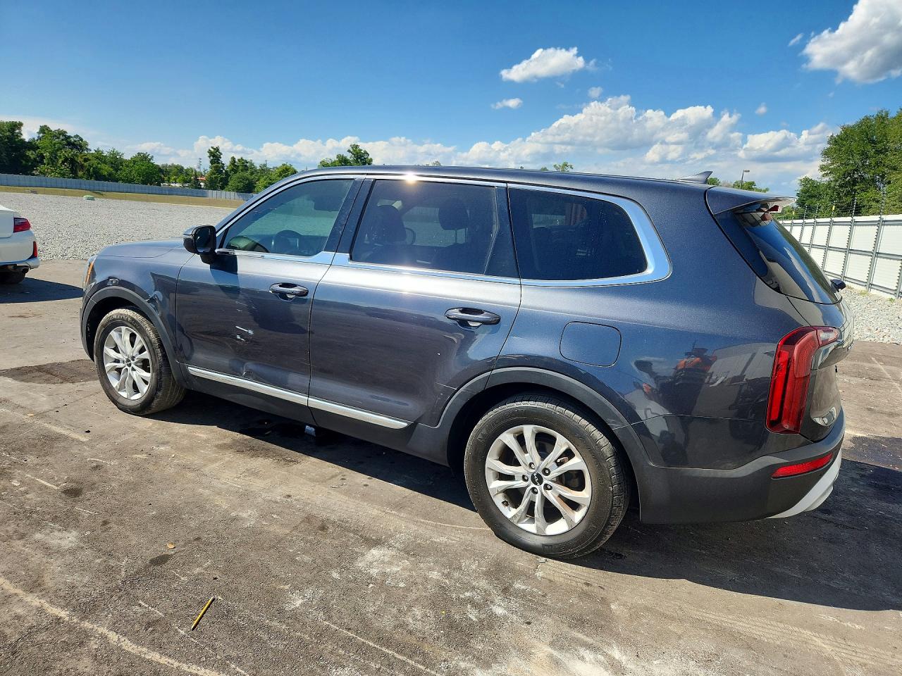 Kia Telluride Lx
