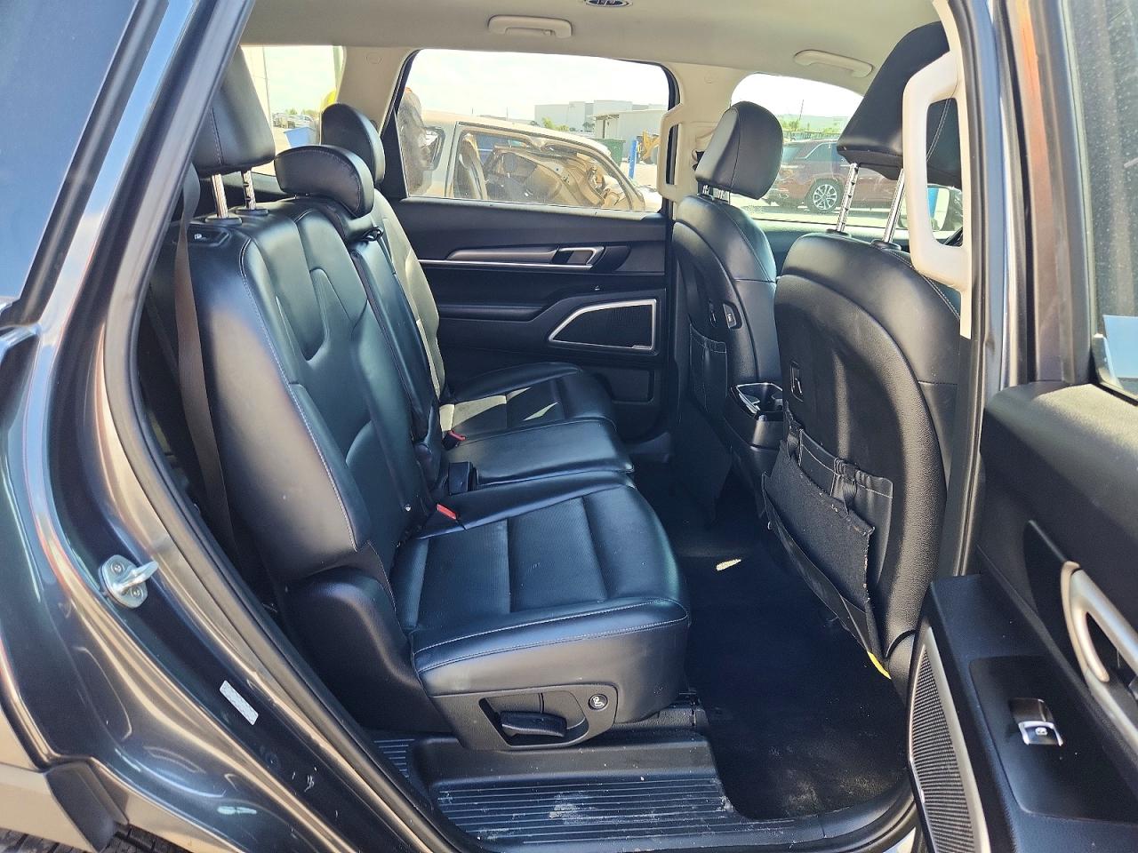 Kia Telluride Lx