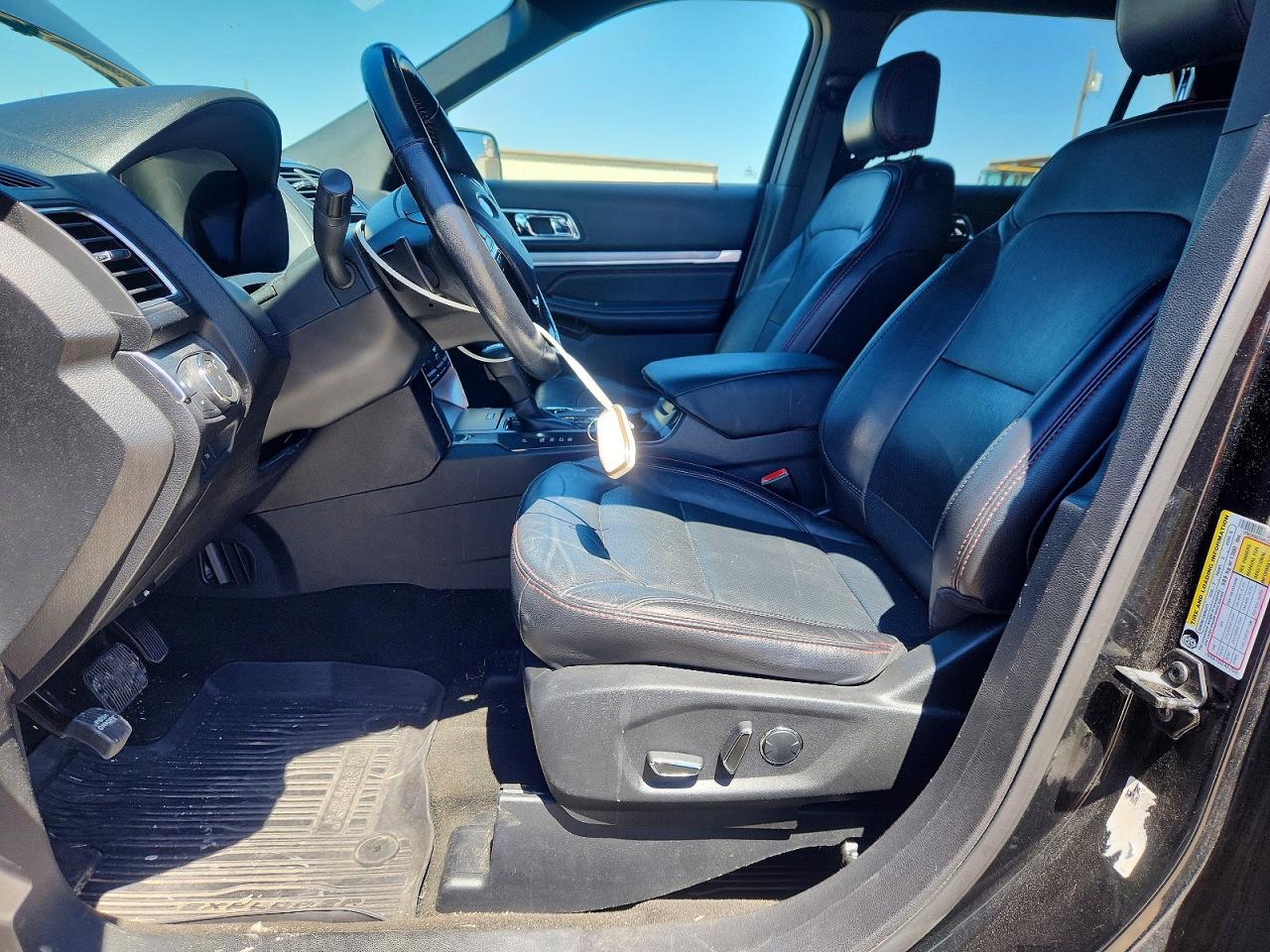 Ford Explorer Sport