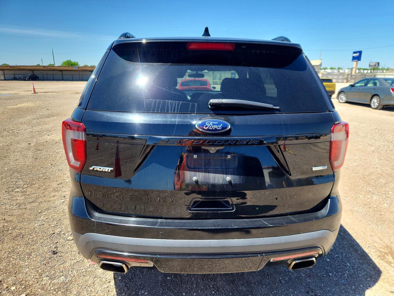 Ford Explorer Sport