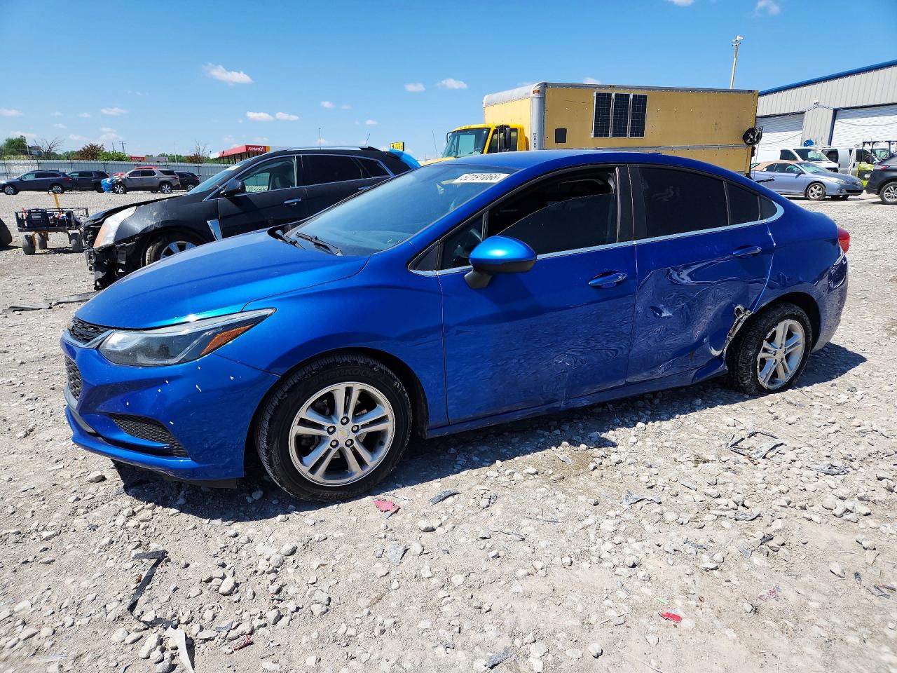 Salvage Chevrolet Cruze Image