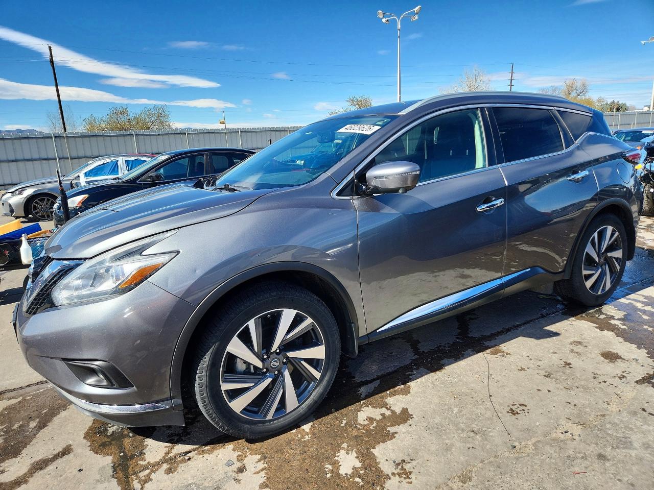 Salvage Nissan Murano Image