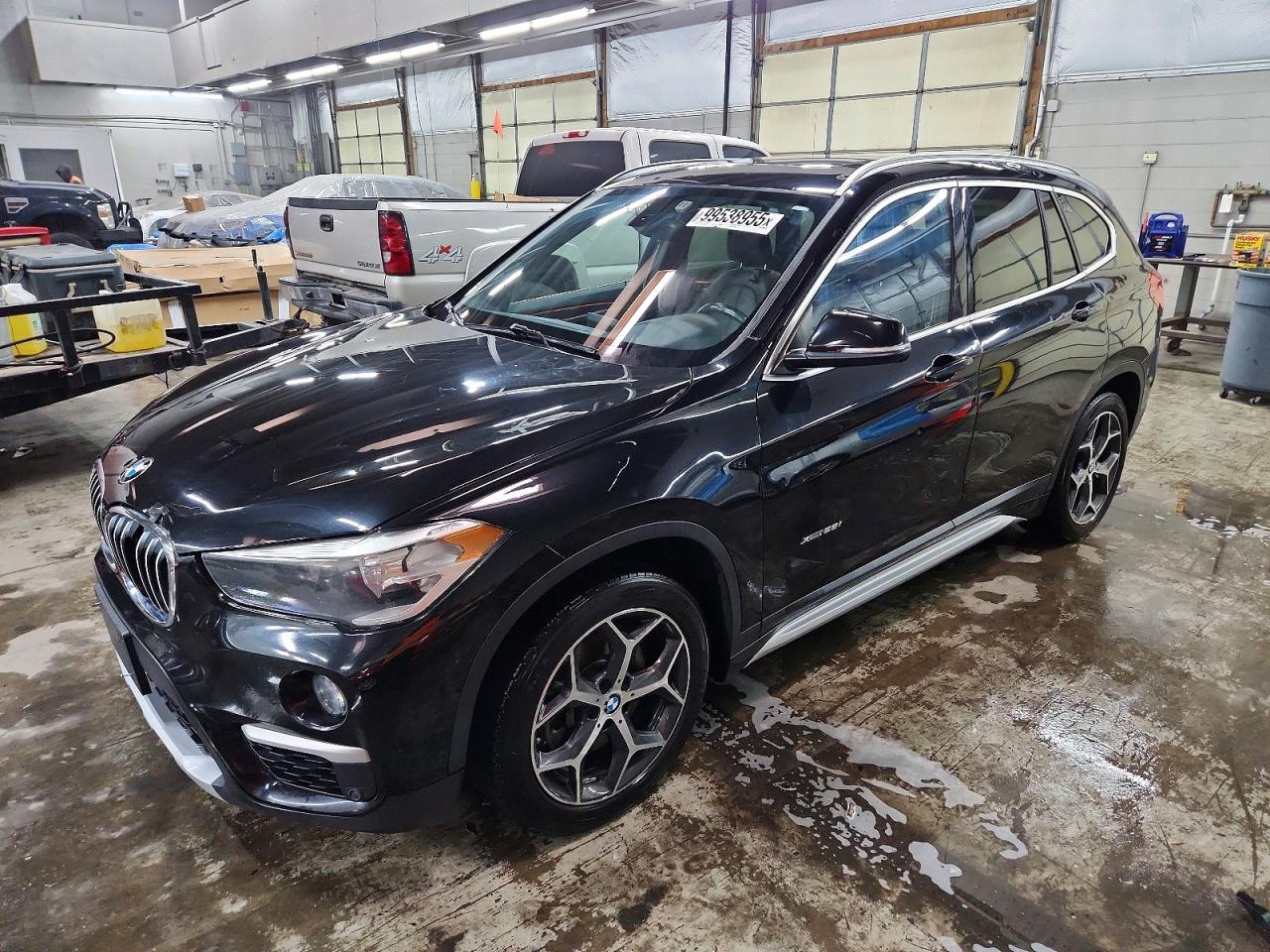 Salvage BMW X Series Image