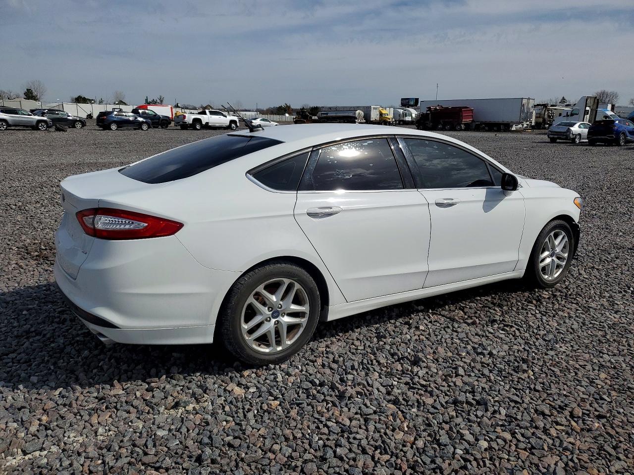 Ford Fusion Se