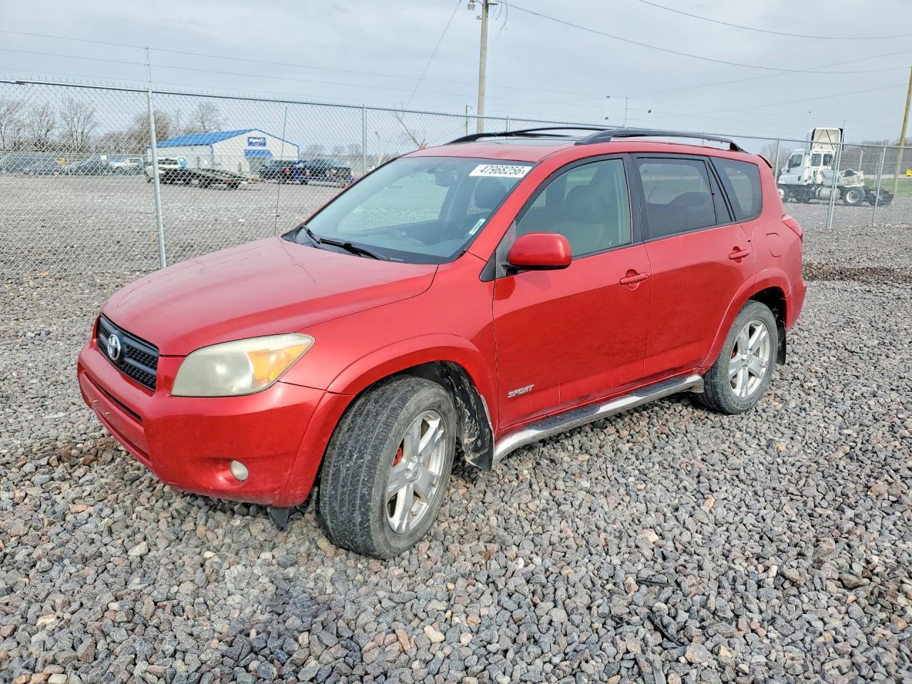 Salvage Toyota RAV4 Image