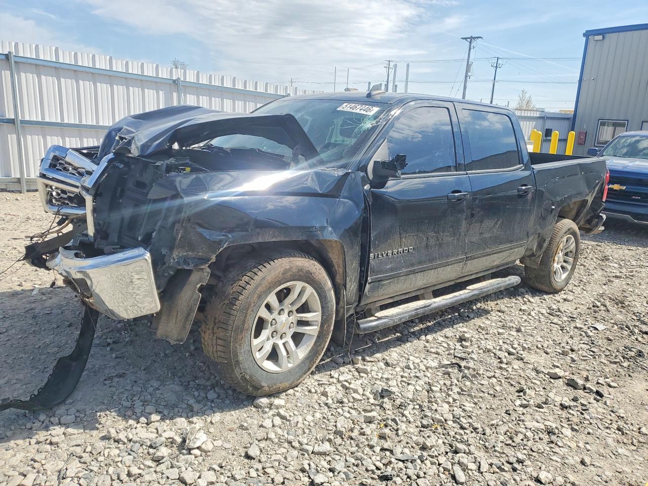 Salvage Chevrolet Silverado Image