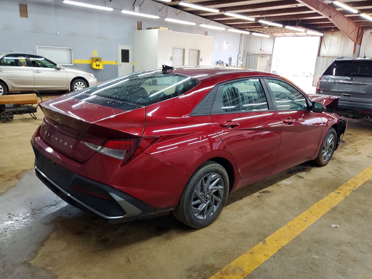 Hyundai ELANTRA Sel