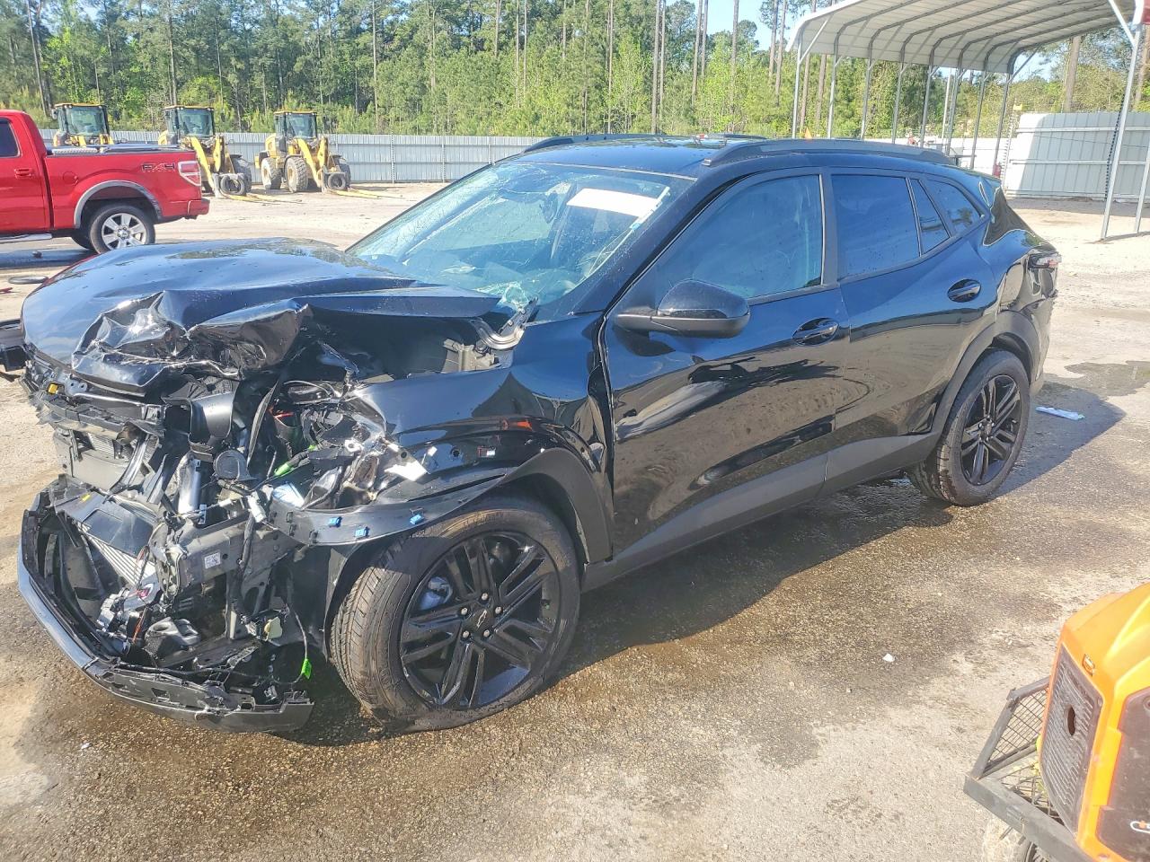Salvage Chevrolet Trax Image