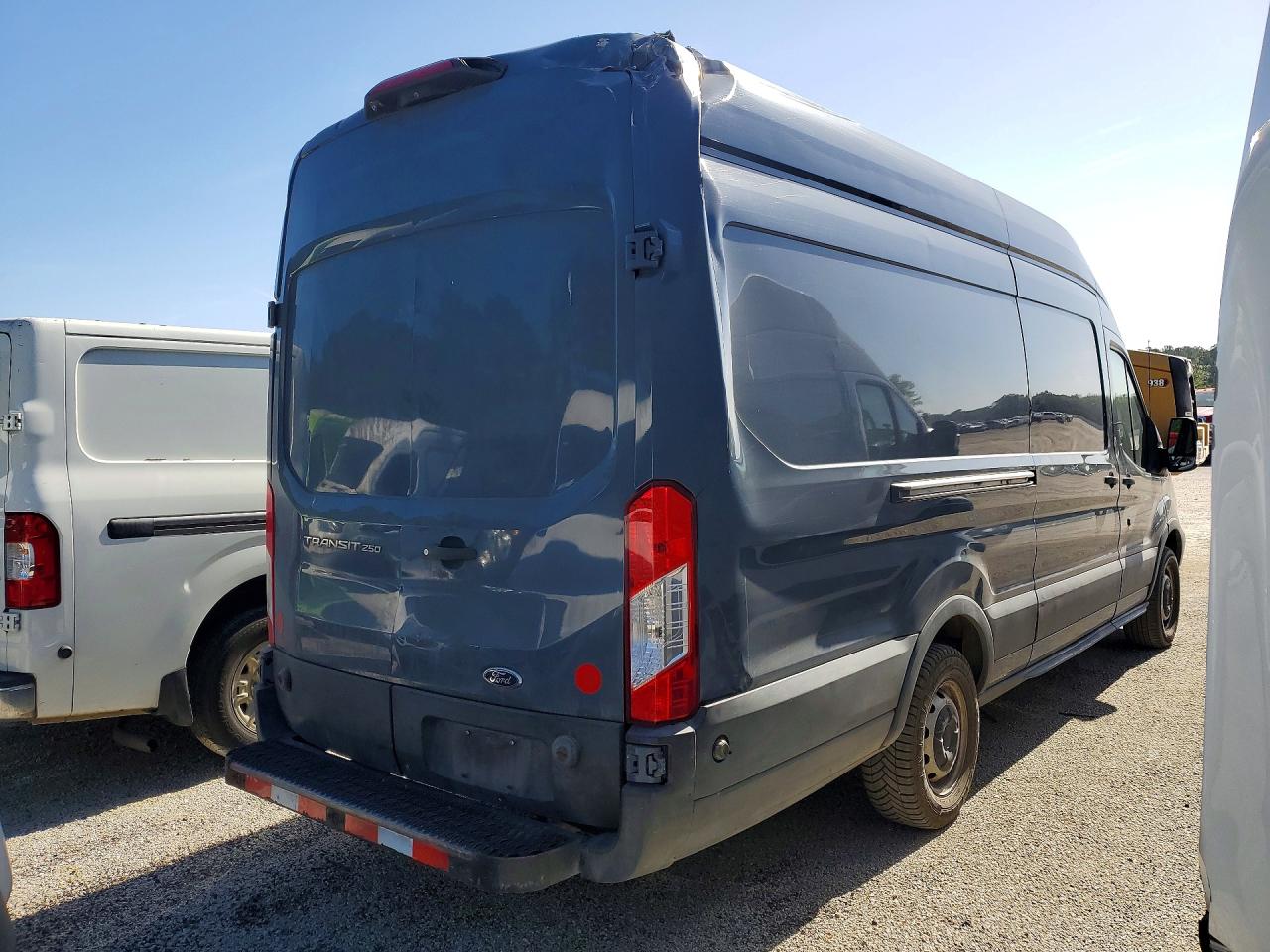 Ford Transit T-250
