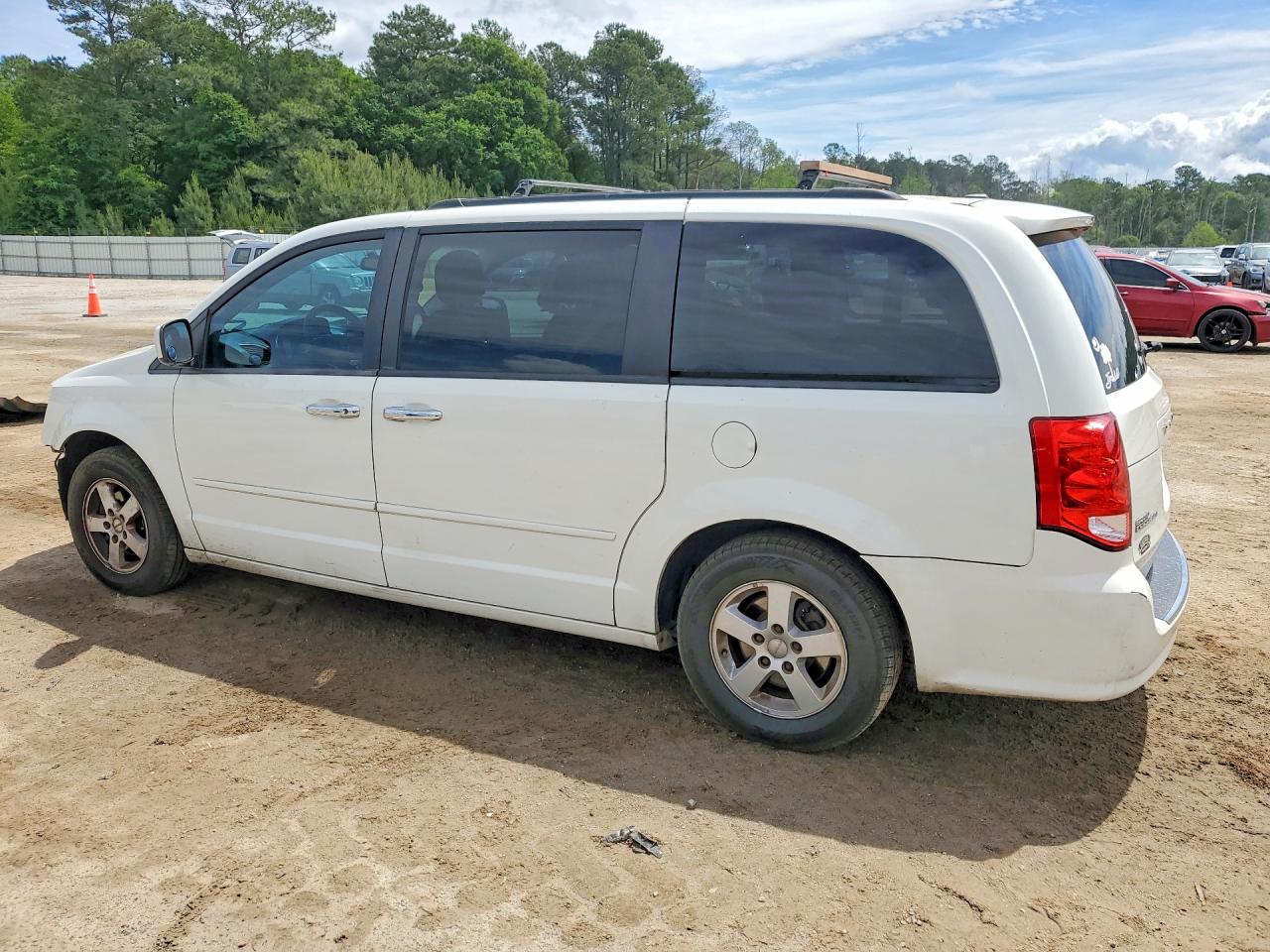 Dodge Caravan Sxt