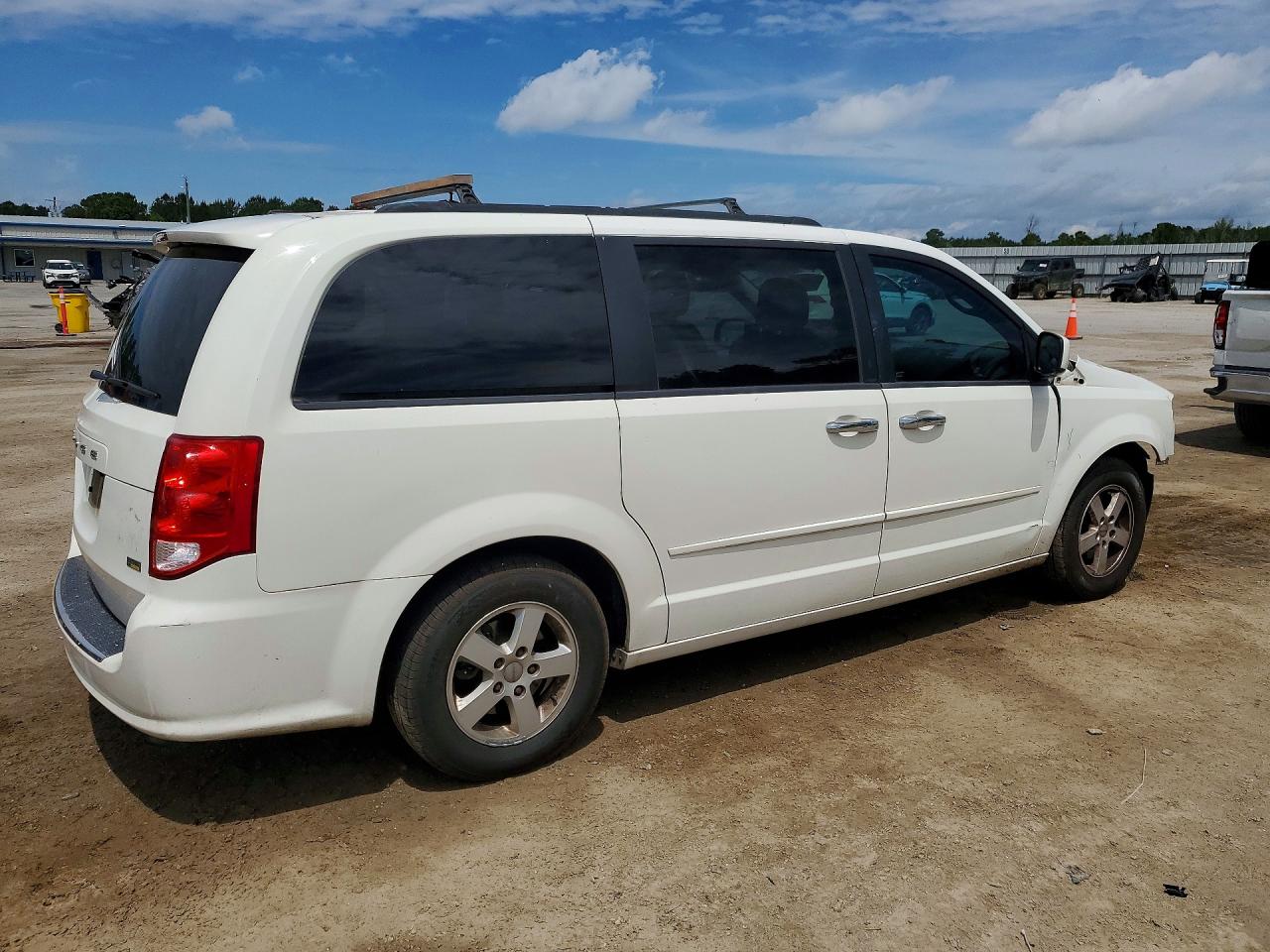 Dodge Caravan Sxt