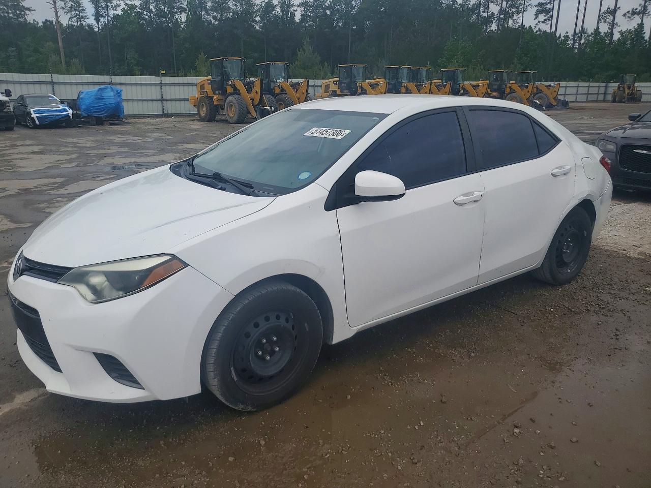 Salvage Toyota Corolla Image