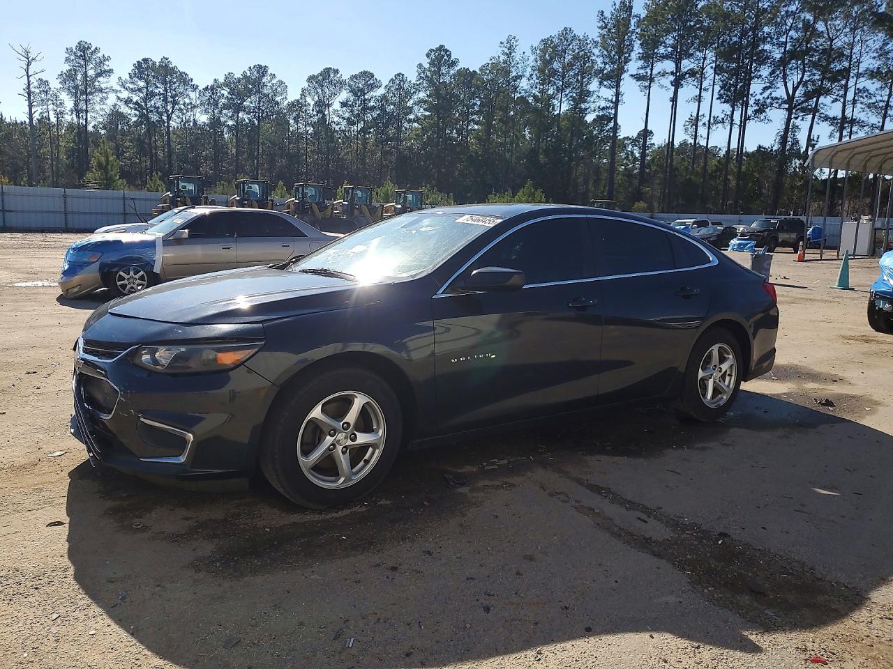 Salvage Chevrolet Malibu Image