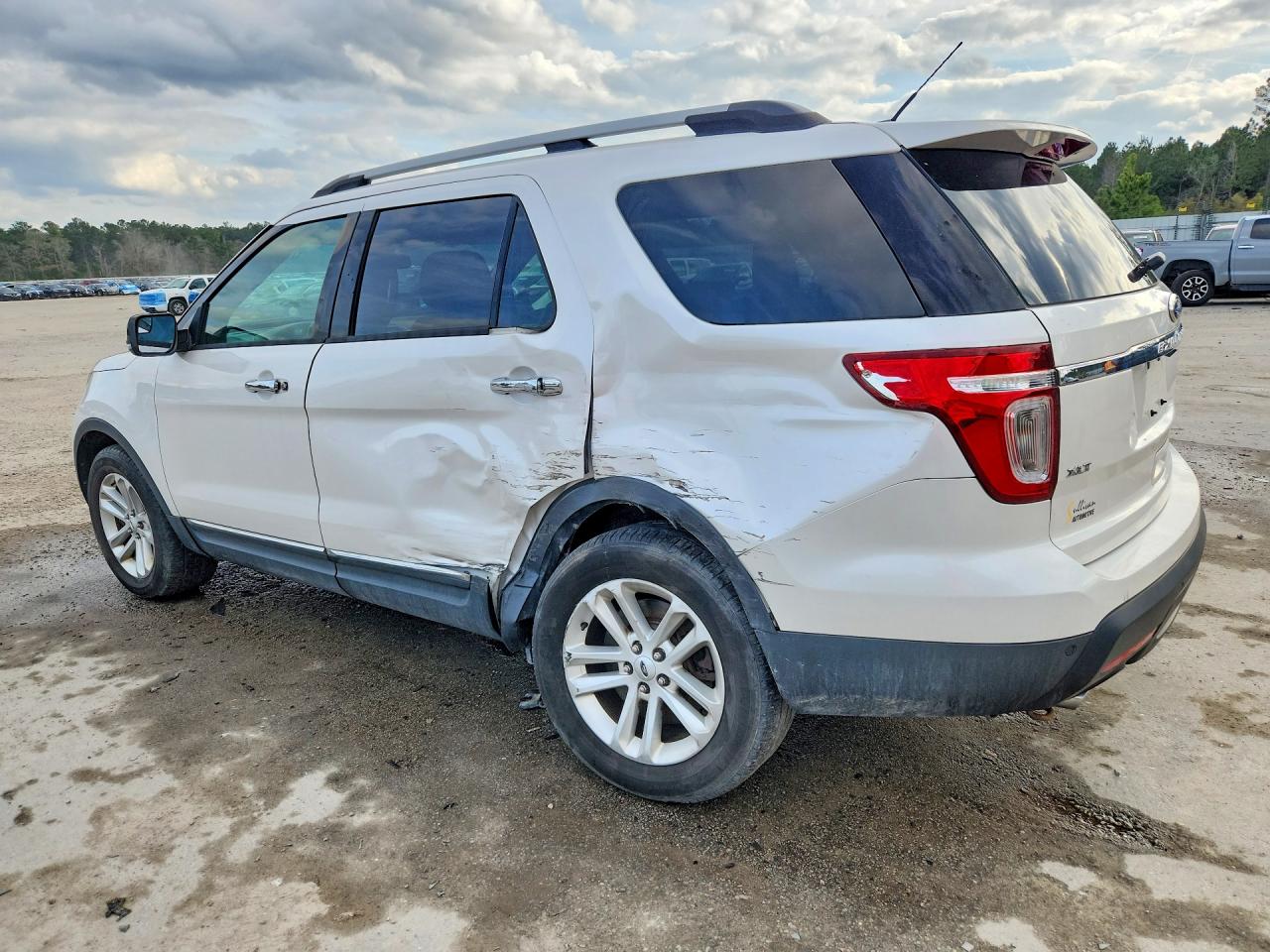 Ford Explorer Xlt