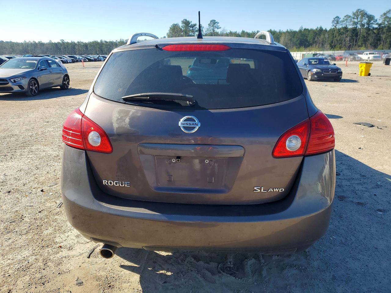Nissan Rogue S
