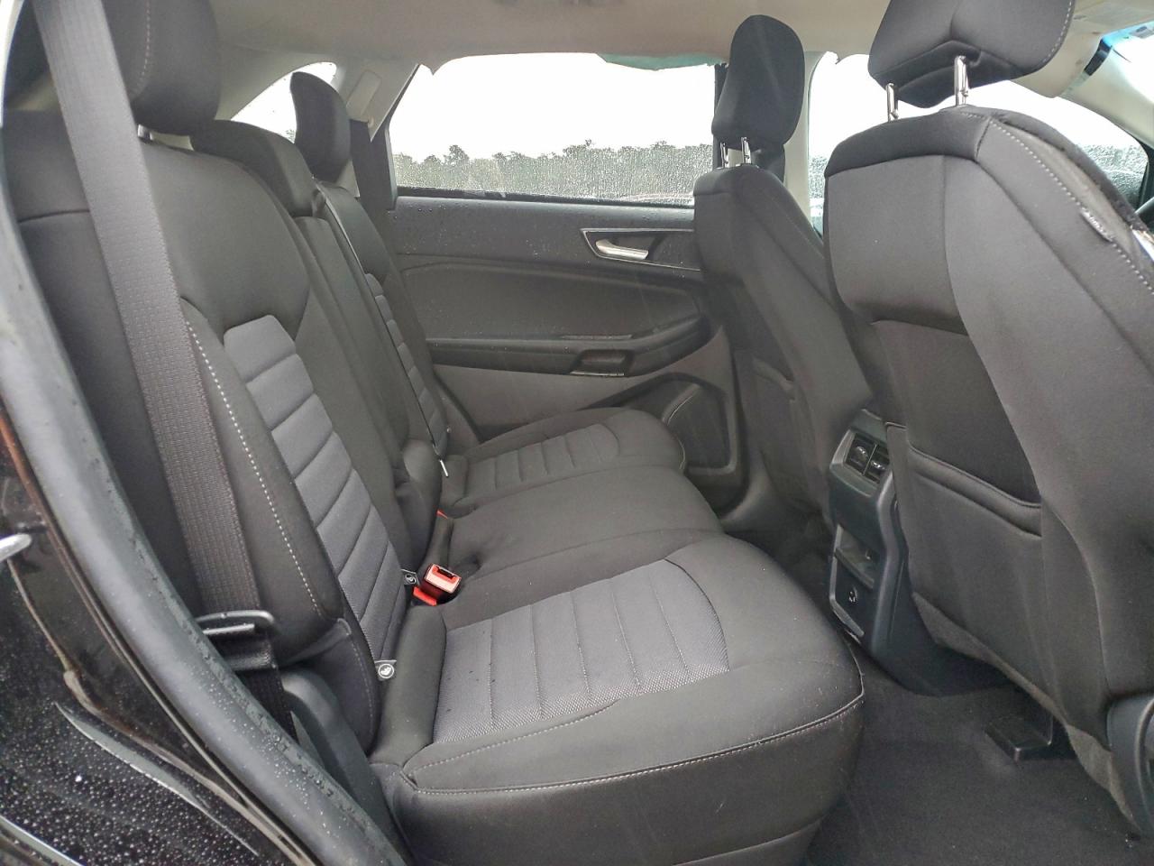 Ford Edge Se