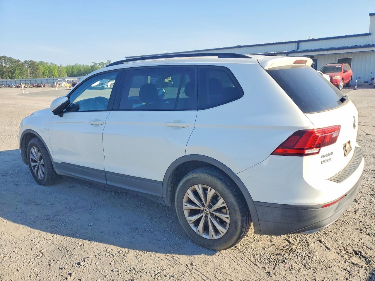 Volkswagen Tiguan S