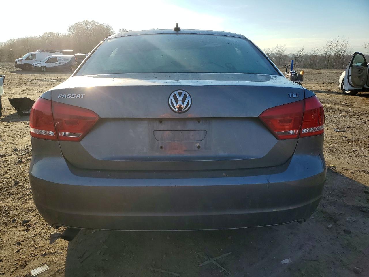 Volkswagen Passat S