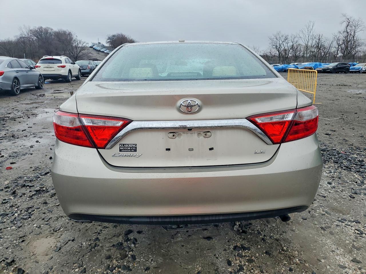 Toyota Camry Le