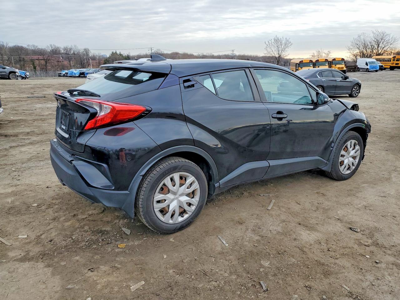 Toyota C-hr Le Le