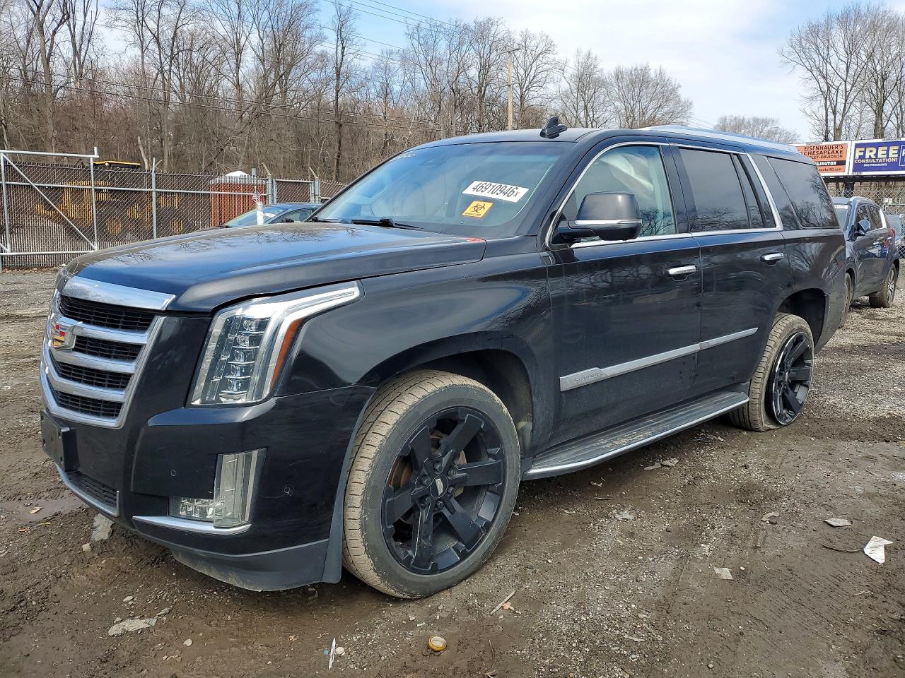 Salvage Cadillac Escalade Image