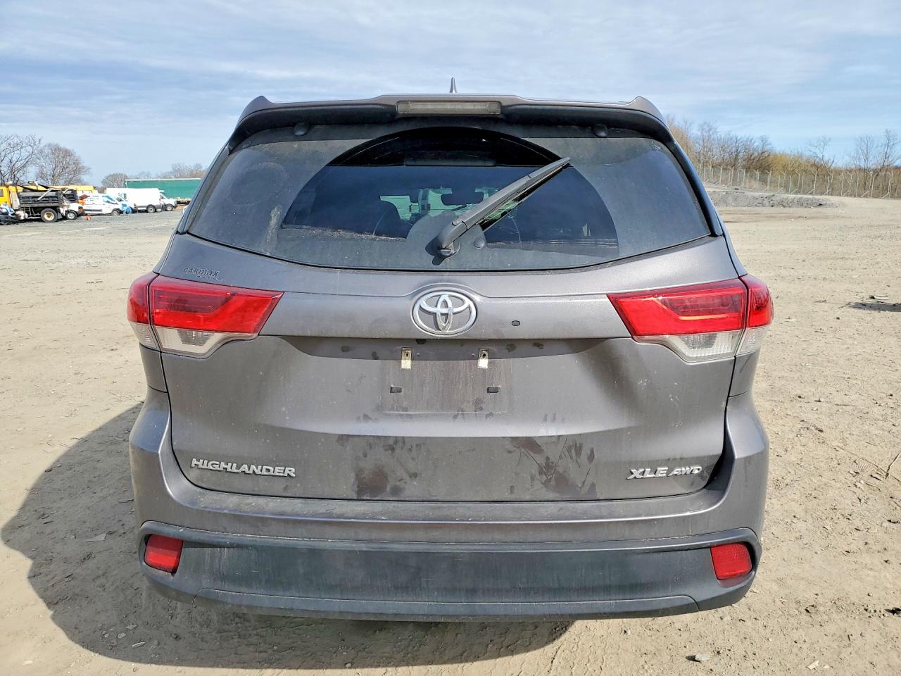 Toyota Highlander Xle
