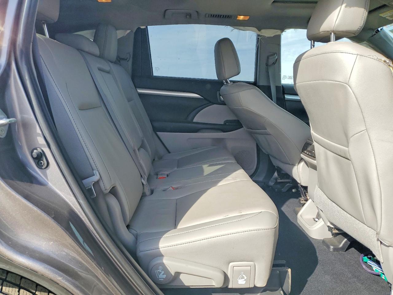Toyota Highlander Xle