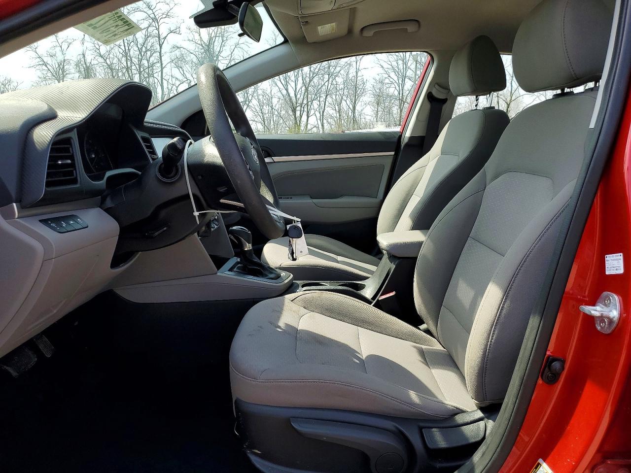 Hyundai ELANTRA Sel