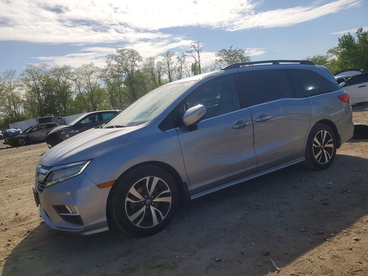 Salvage Honda Odyssey Image