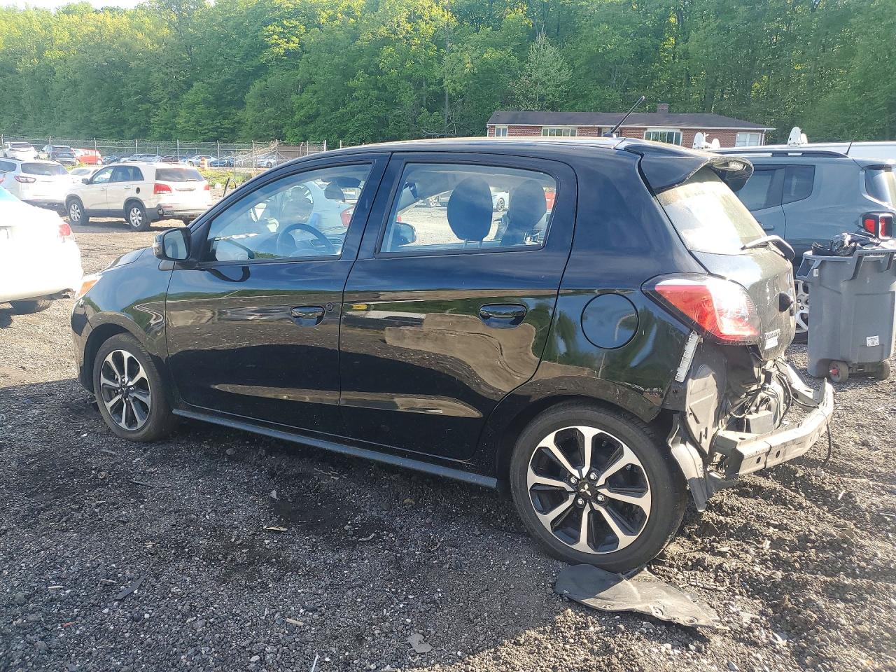 Mitsubishi Mirage Se