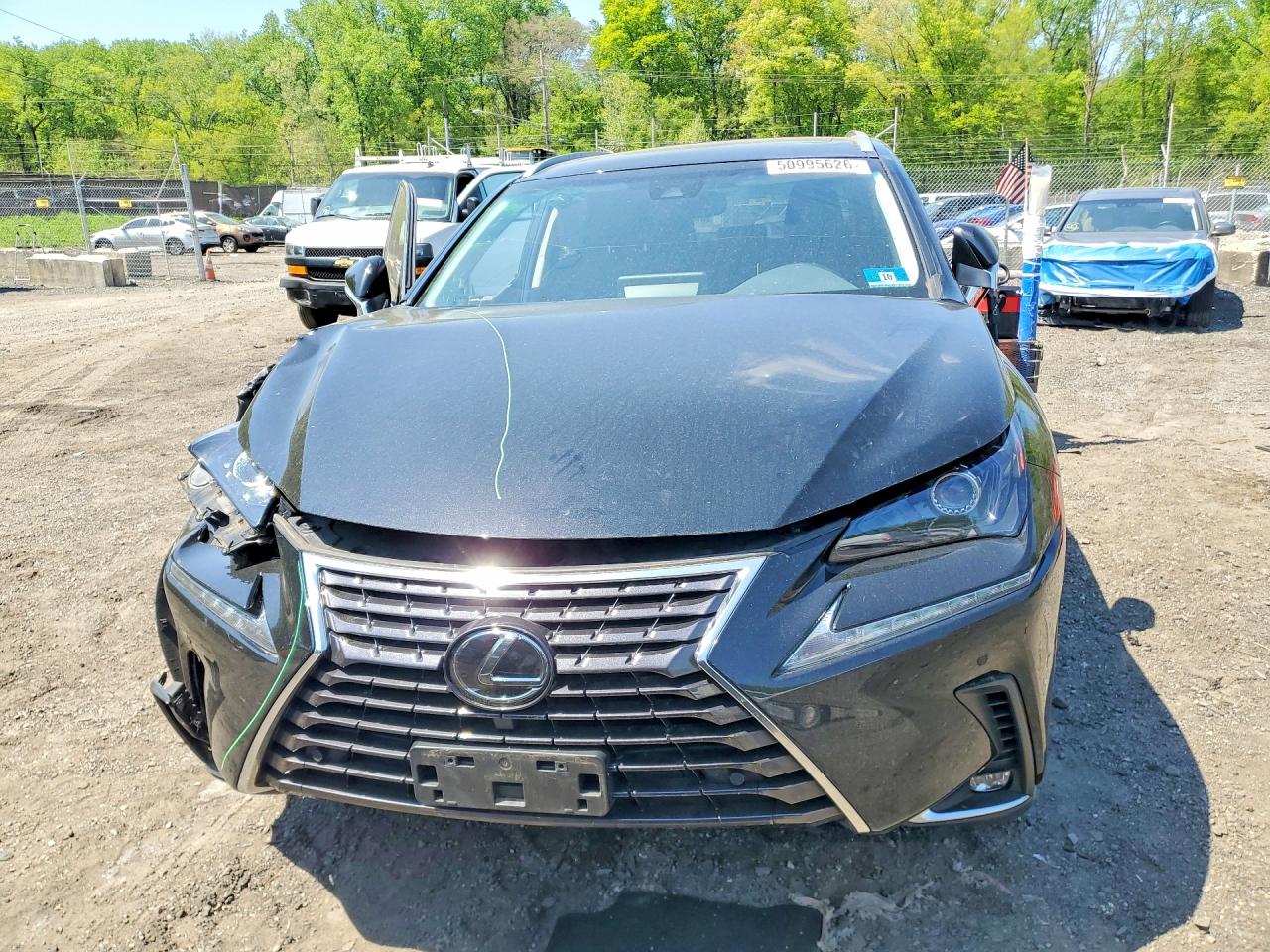 Lexus NX Base