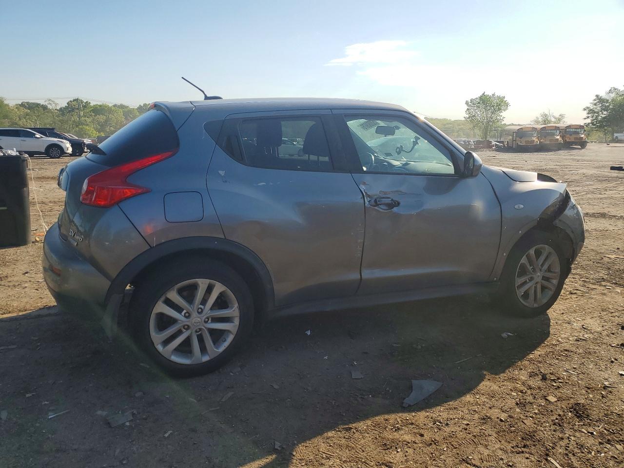 Nissan JUKE S