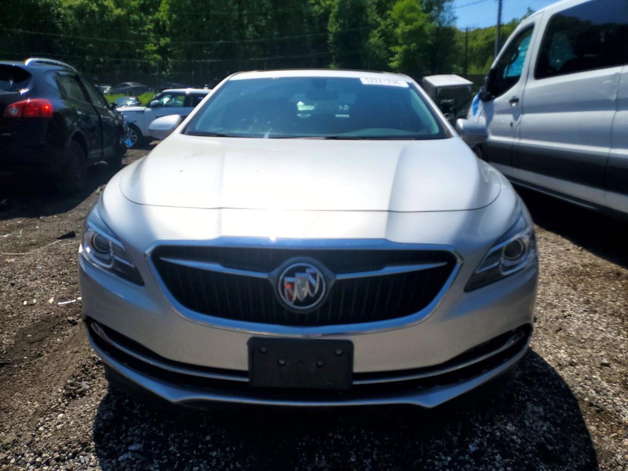 Buick LaCrosse Essence
