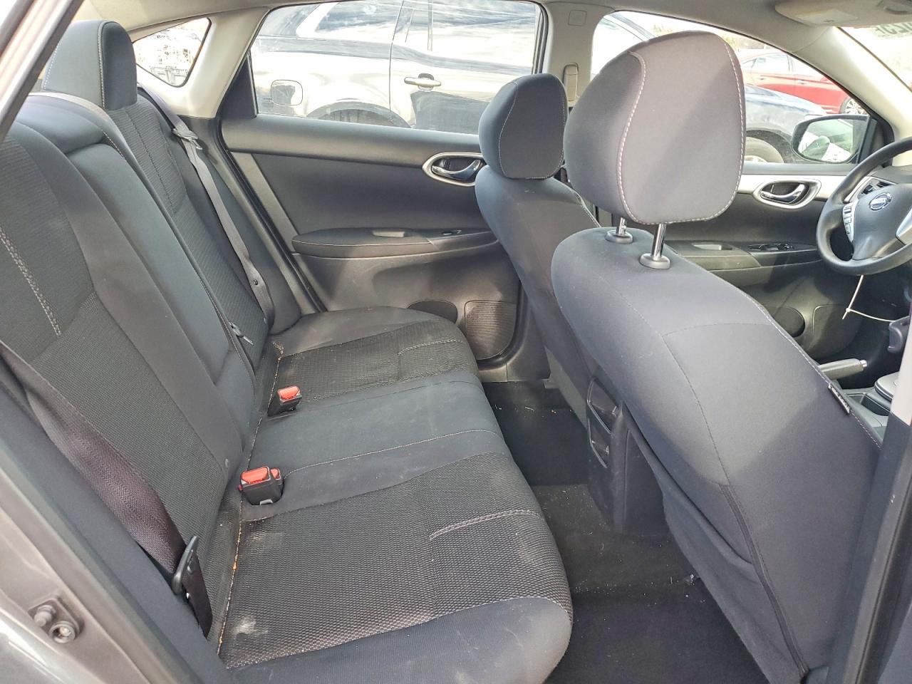 Nissan Sentra S