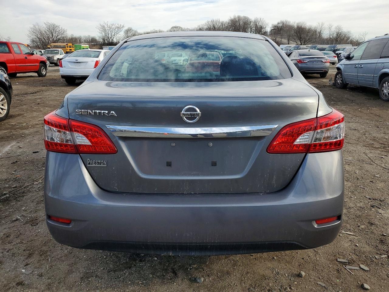 Nissan Sentra S