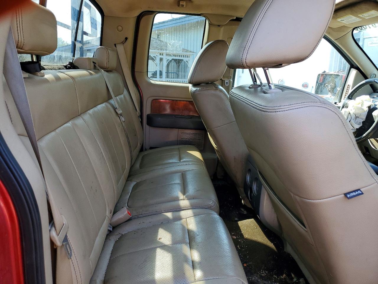 Ford F-150 Super Cab