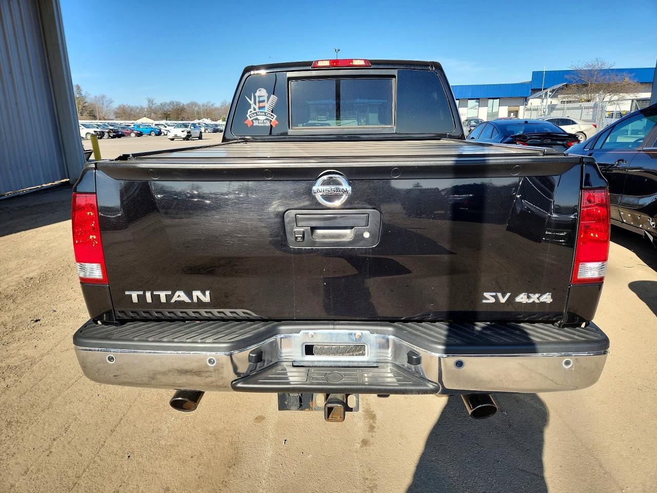 Nissan Titan Sv