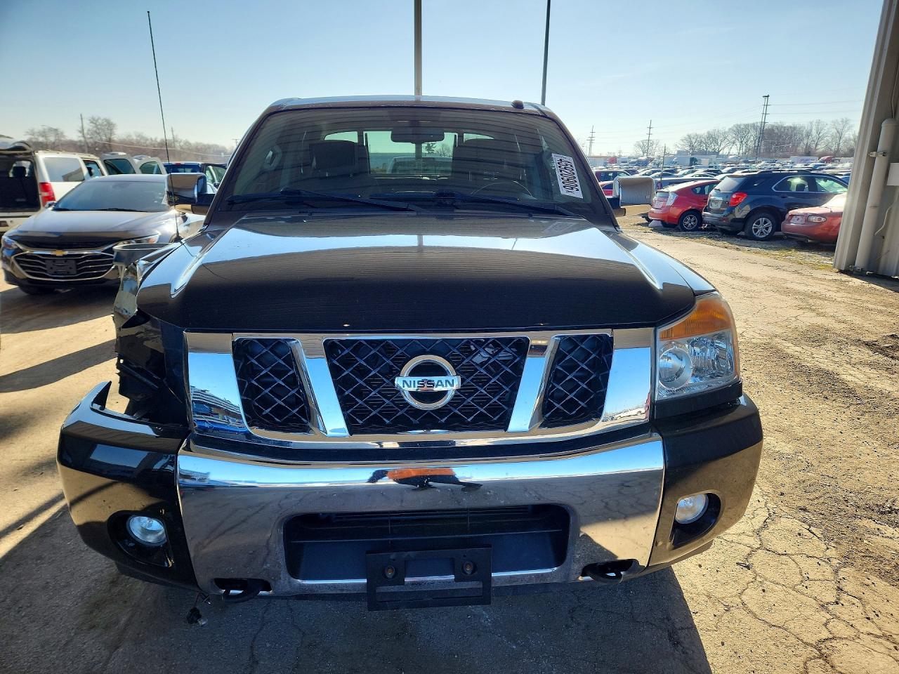 Nissan Titan Sv
